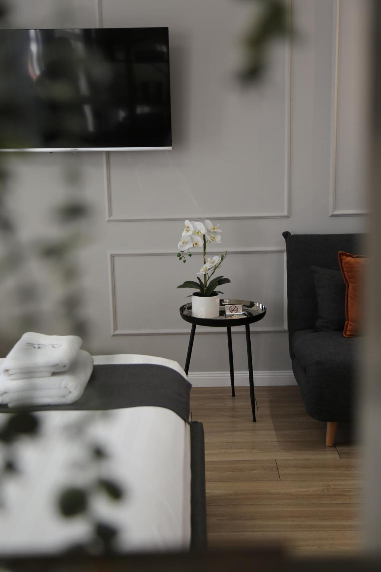 Abc Apartment Blloku Center Tirana Exterior photo