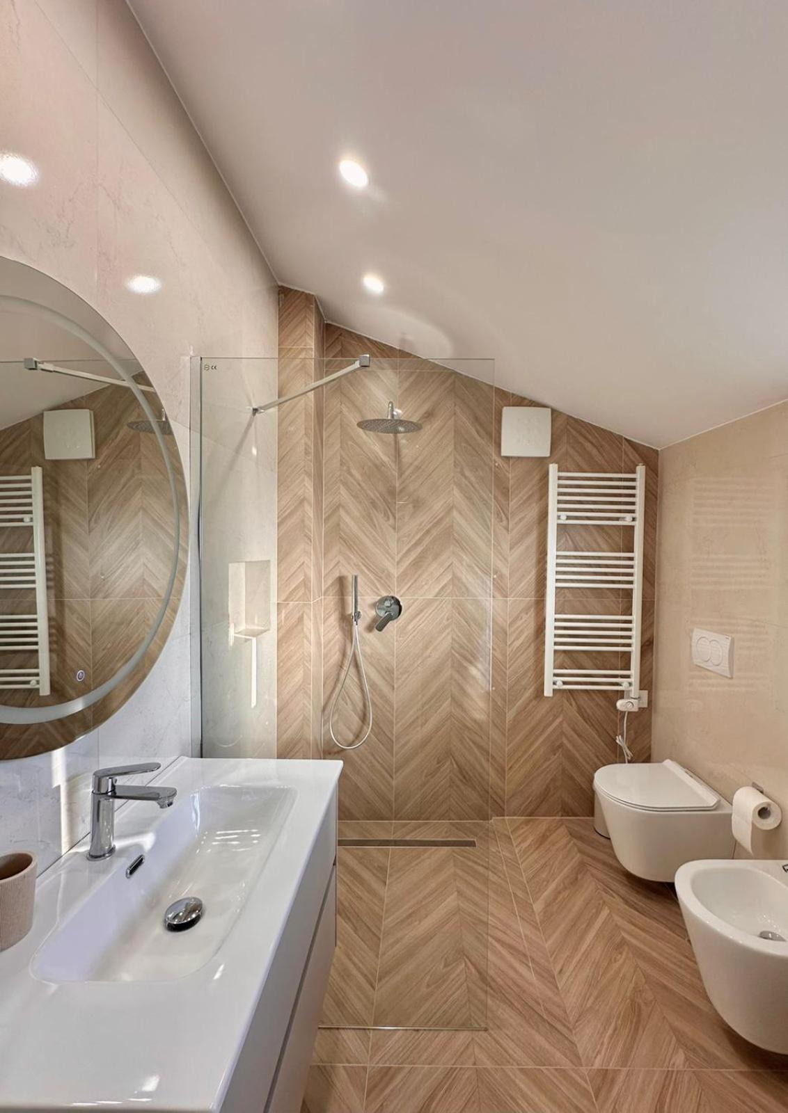 Abc Apartment Blloku Center Tirana Exterior photo